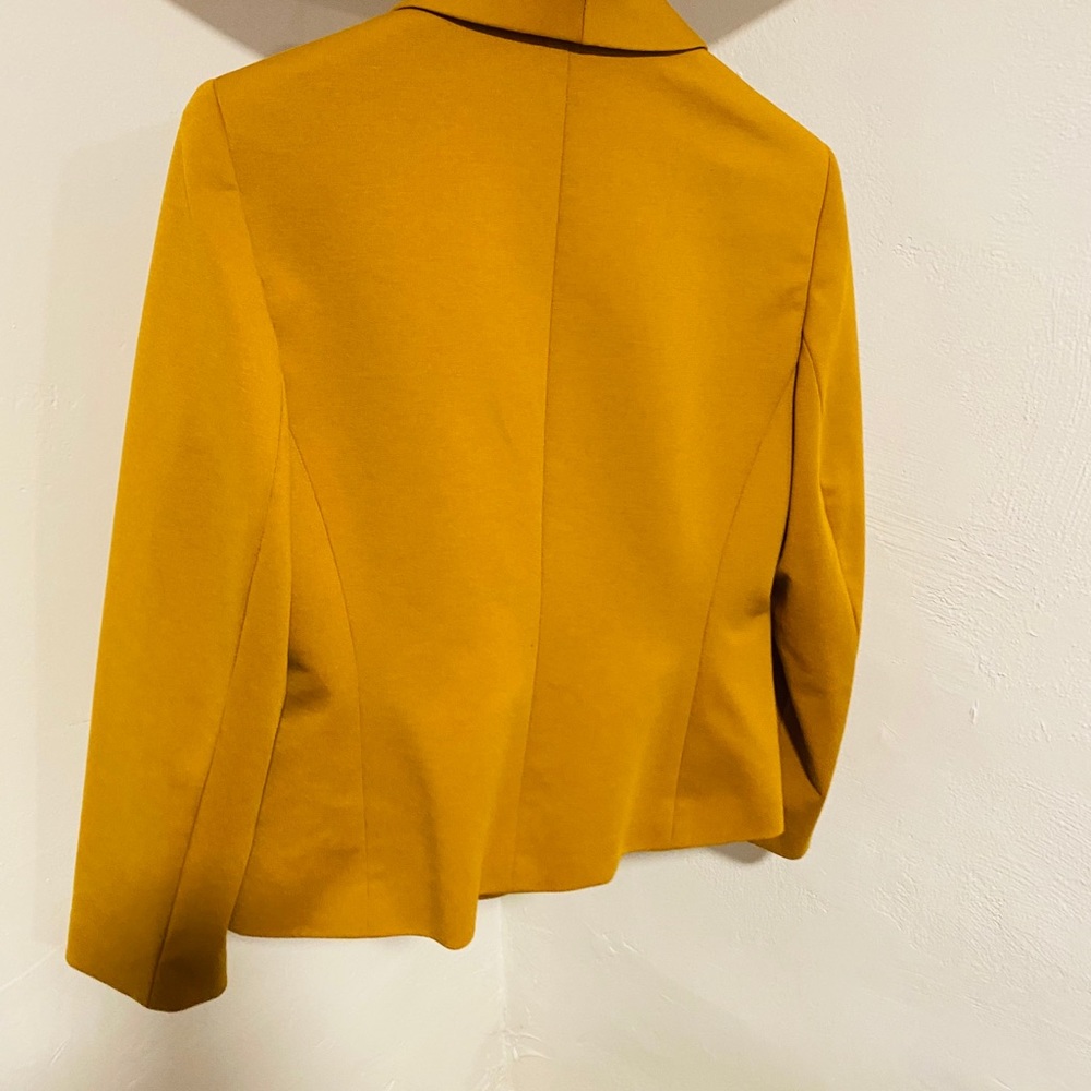 Business Jacket - Picture 4 of 5